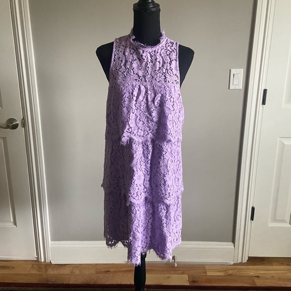 Express lace dress! Size L - Picture 2 of 6